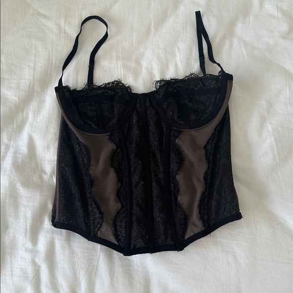 Urban Outfitters Black Lace Corset Top - Picture 1 of 3